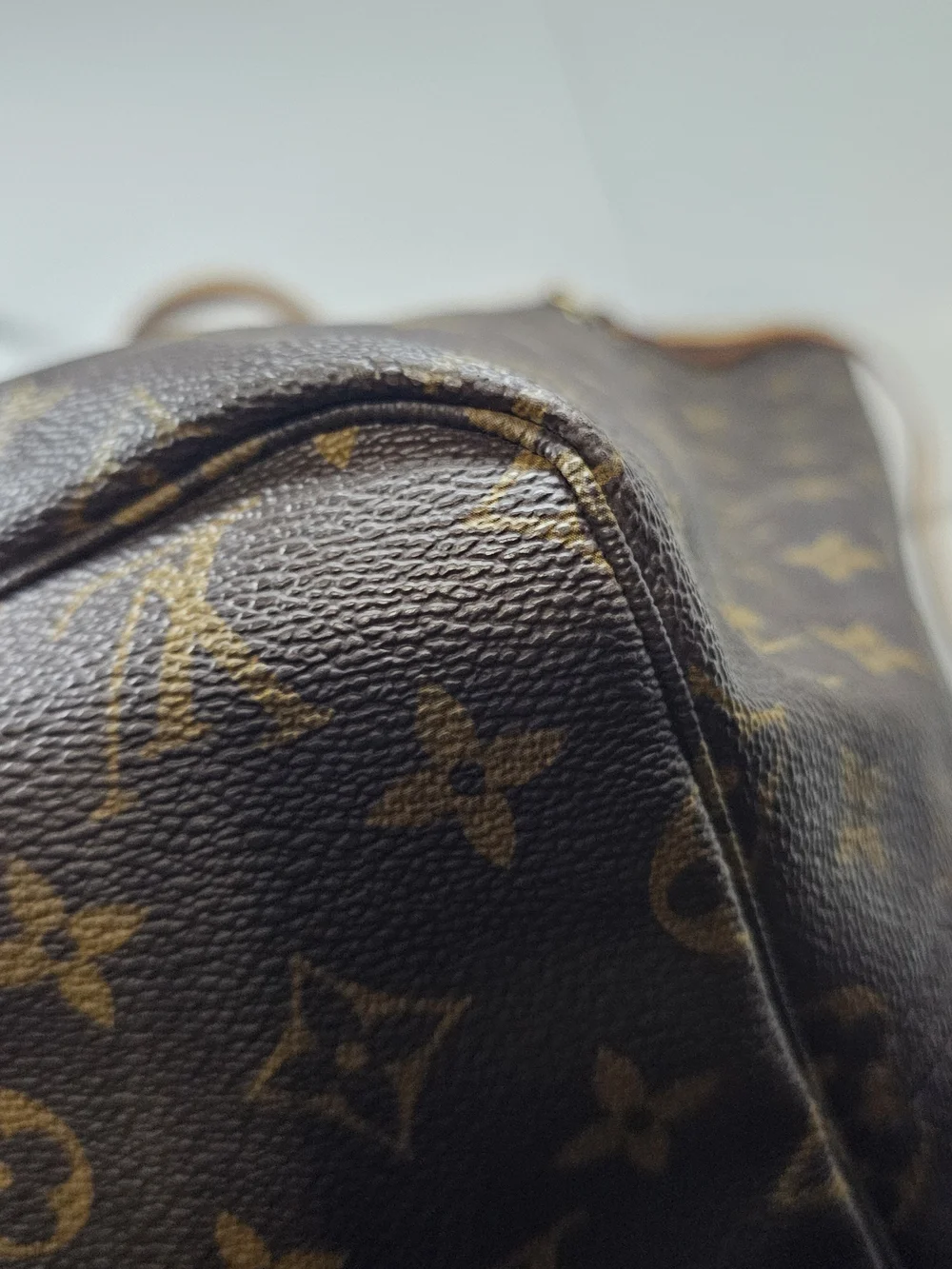 Louis Vuitton Neverfull GM Monogram Canvas Tote Bag in Brown